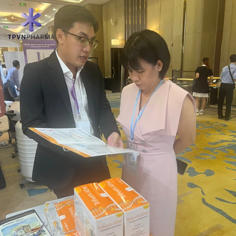 Chuyên viên về da liễu TPVN Pharma hỗ trợ từ vấn TriFerTy-ATM