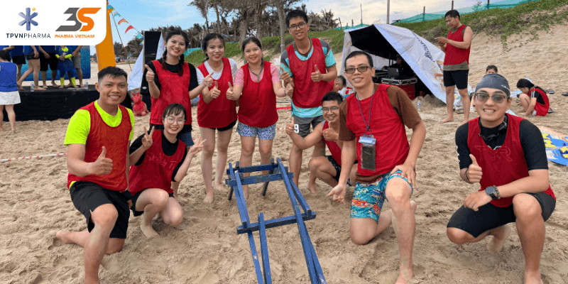 Các thành viên đội đỏ