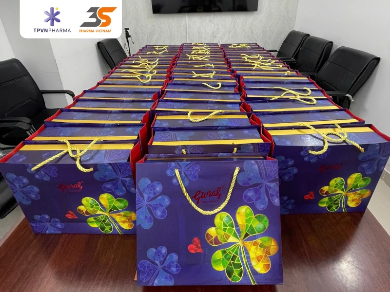 Phần bánh Trung Thu công ty dành tặng nhân viên